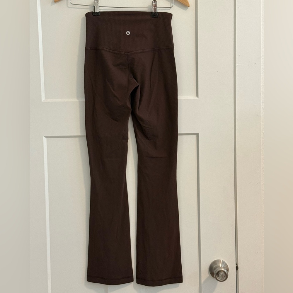 lululemon Ribbed flared Leggings yoga pants in Brown Espresso